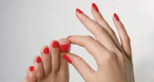 ломкие и слабые ногти: 9 основных причин